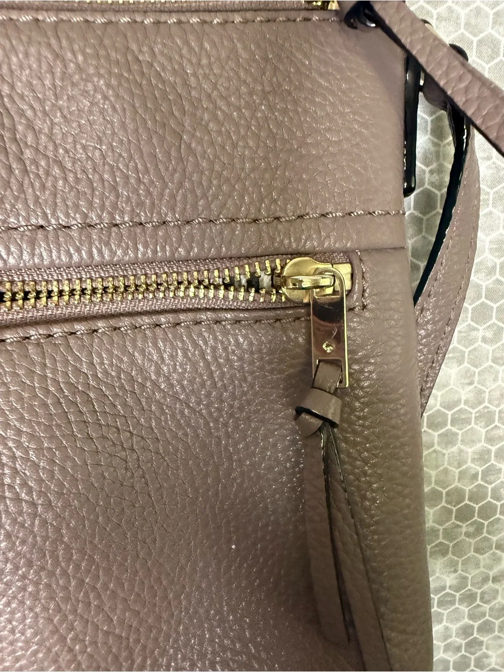 kate spade mauve taupe pebble leather crossbody with gold hardware